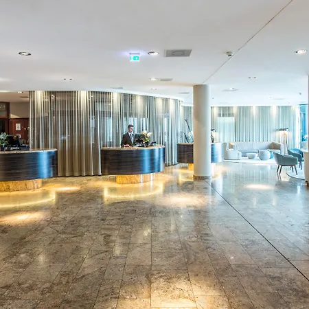 Moevenpick Szálloda Lausanne