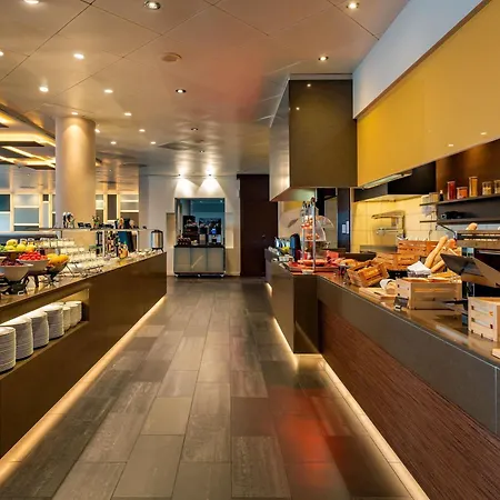 Moevenpick 호텔 4*