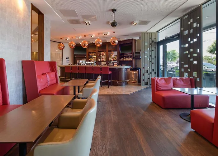 Moevenpick Отель 4*